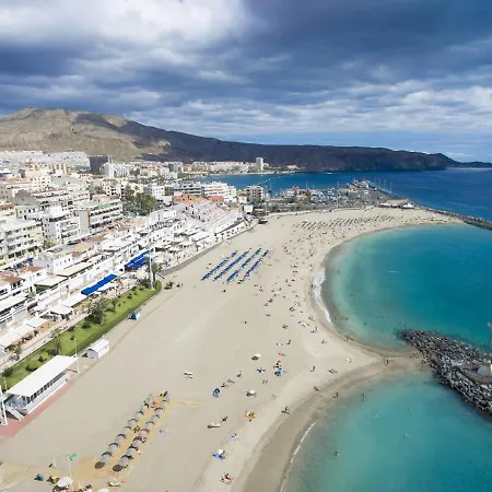 Playa Pensión Los Cristianos (Tenerife)