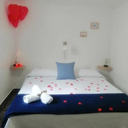 Playa Πανσιόν *